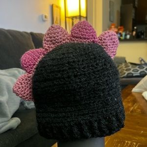 Custom Dino hat , gray base, custom color spikes.